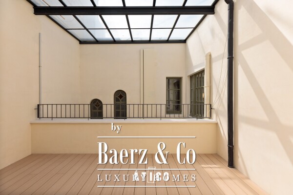 photo 3 Penthouse for sale in Eixample Dret