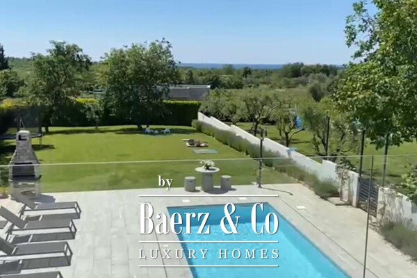 photo 21 Umag, beautiful istrian villa with sea view and building land of 1650 m2