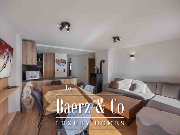 photo 3 1-BEDROOM APARTMENT + MOUNTAIN CORNER