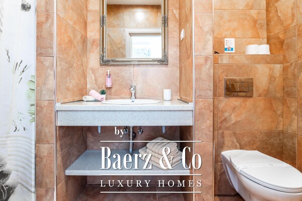 photo 16 Vis,  Attractive House with 311 m² of Living Space on a 2,027 m² Plot