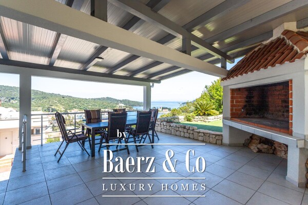 photo 20 Vis,  Attractive House with 311 m² of Living Space on a 2,027 m² Plot