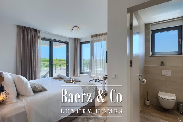 photo 32 Istria, Brtonigla, modern villa with swimming pool and jacuzzi