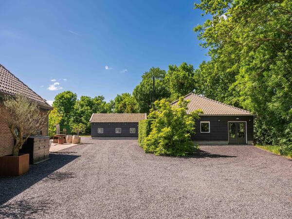 photo 81 Kerkedijk 142