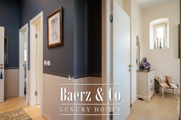 photo 14 Split, luxurious three-bedroom apartment - shared pool and garage