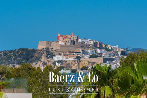 photo 4 Beautiful luxury home in Talamanca, Talamanca