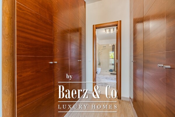 photo 15 Elegant Independent Villa with Panoramic Sea Views in Caldera del Rey