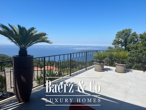 photo 12 Complex of Villas wiith a Sea View in Budva