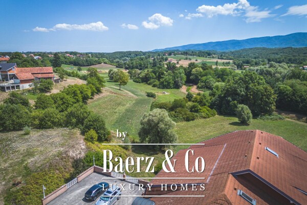 photo 28 Appartment and office building, Igrišće