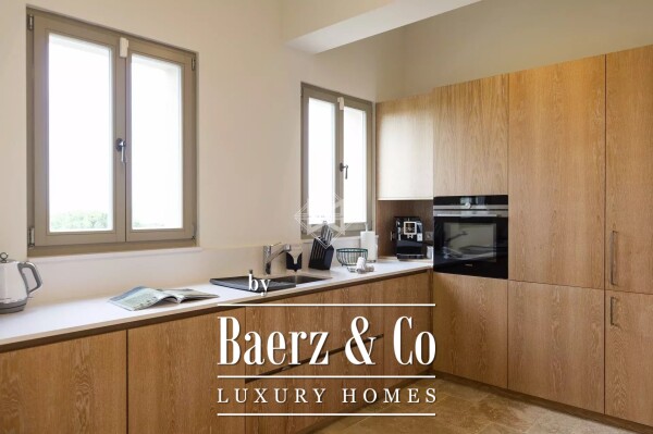 photo 6 Close to the Pampelonne's beaches and the village of Saint-Tropez