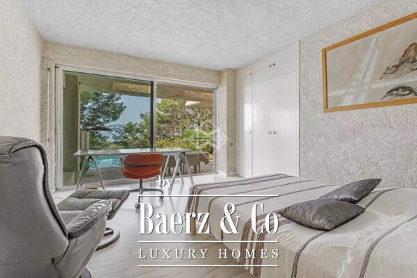 photo 12 A villa conceived as a livable sculpture, facing the sea and bathed in light