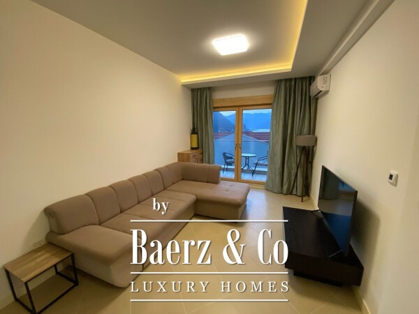 photo 3 Two Bedroom Apartment in Kotor with a Seaview