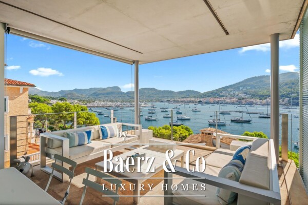 photo 1 Modern Penthouse with Private Pool by the Sea