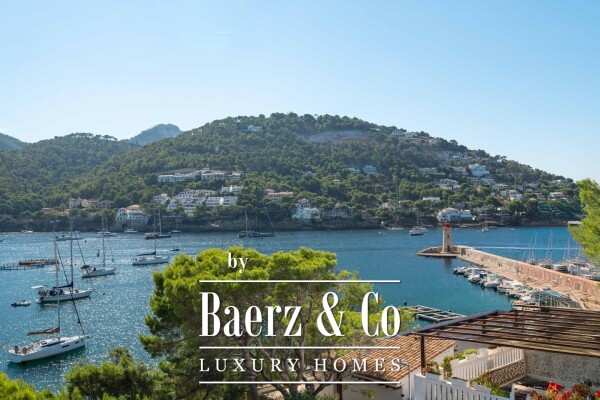 photo 16 Modern Penthouse with Private Pool by the Sea