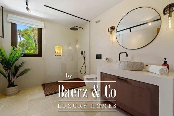 photo 26 Villa - Nueva Andalucia - Marbella - Ref: 8648