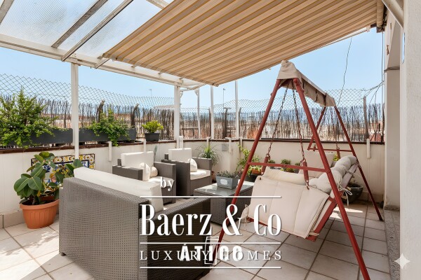 photo 3 Penthouse for sale in El Guinardó