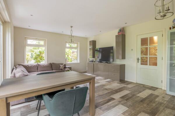 photo 24 Hoevensestraat 10