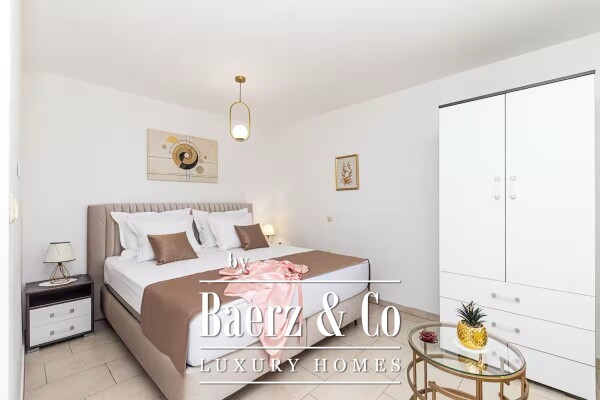 photo 22 Kaštel Sućurac, beautiful house with swimming pool in the first row to the sea