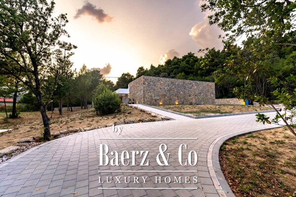 photo 17 Rab, Palit, luxury villa with a 5,000 m² estate