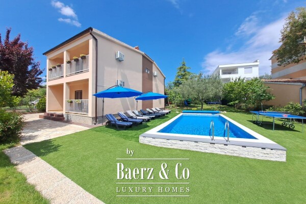 photo 1 Istria, Fažana, spacious house of 200 m² with swimming pool, 600 m from the sea