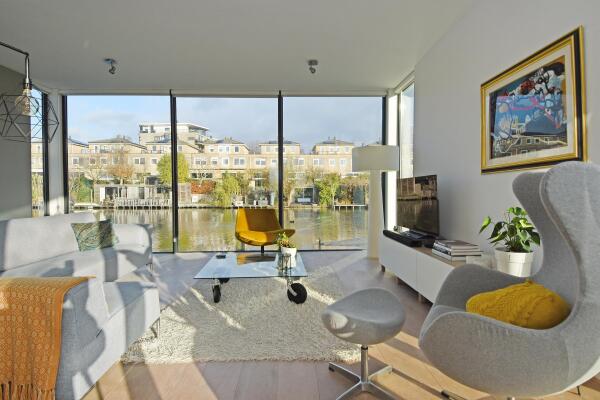 photo 17 Glaskloksingel 59