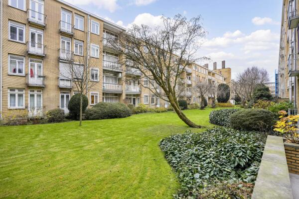 photo 11 Stadionweg 158