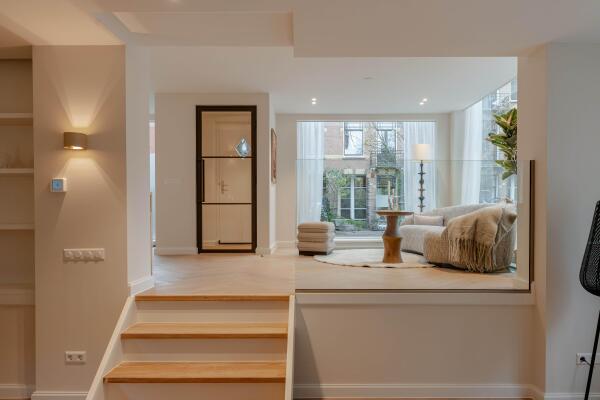 photo 4 Eerste Helmersstraat 34