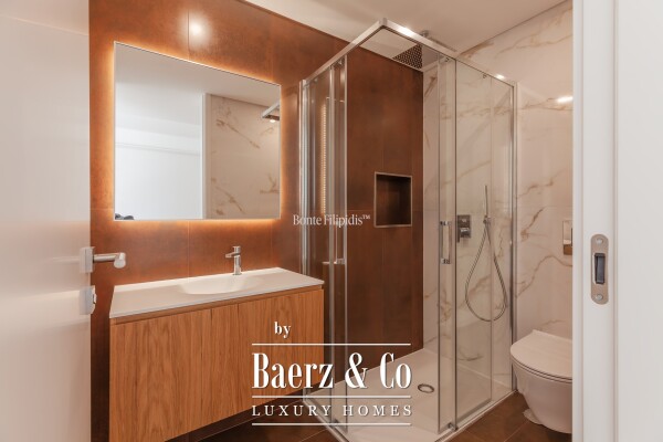 photo 7 Beautiful luxury home in Carcavelos e Parede, Parede