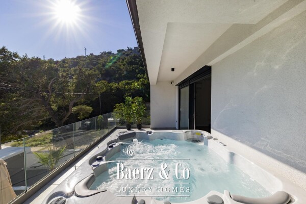 photo 24 Barić Draga, Exclusive Seafront Villa with Pier and Boat Slipway