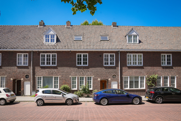 photo 41 Prins Bernhardstraat 5