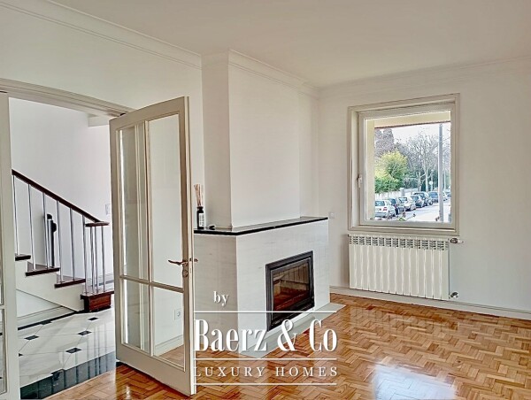 photo 1 Villa with garden