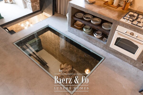 photo 4 Brač, Pučišća, unique stone villa