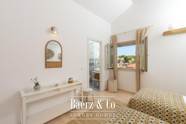 photo 18 Hvar, Vrboska, beautiful stone villa near the sea