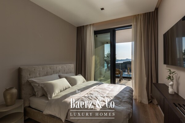 photo 12 Dubrovnik area, four-bedroom apartment with a garden and an elevator