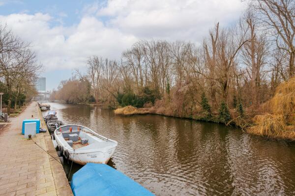 photo 61 Diepenbrockstraat 18