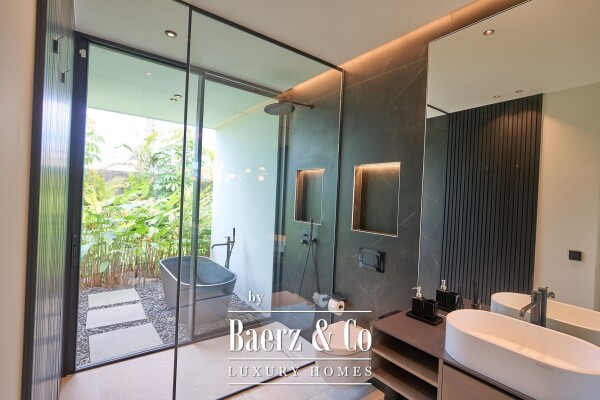 photo 26 Exclusive luxury villa newly built in Abama