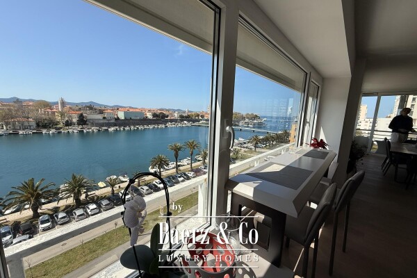 photo 11 Zadar, TIZ, exclusive penthouse with panoramic sea views, terrace and garage parking space