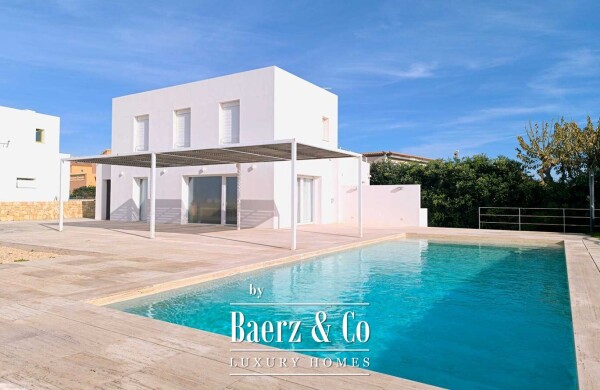 photo 2 LUXURY CHALET ON THE FRONT LINE OF THE SEA IN CALA'N BLANES SPECTACULAR NEW VILLA WITH SEA VIEWS, POOL, AND GARDEN HSH LUXURY REAL ESTATE