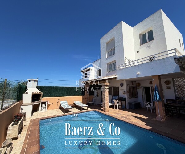 photo 1 Beautiful luxury home in Jesus