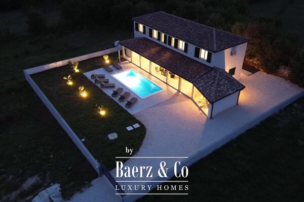 photo 29 Istria, Svetvinčenat, modern villa with swimming pool and nature view