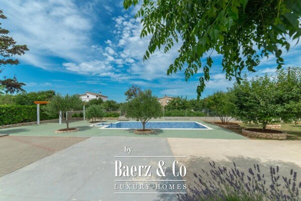 photo 13 Zadar, Vir, detached house, beautiful garden, possibility of a restaurant on the ground floor
