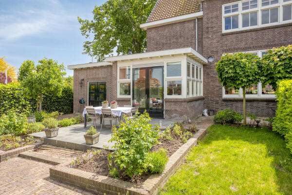 photo 61 Dorpsstraat 57
