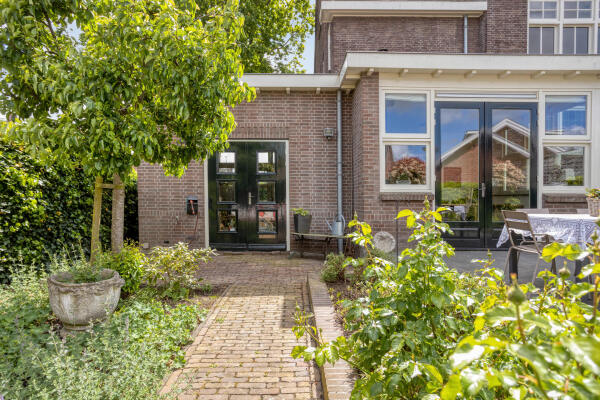 photo 64 Dorpsstraat 57