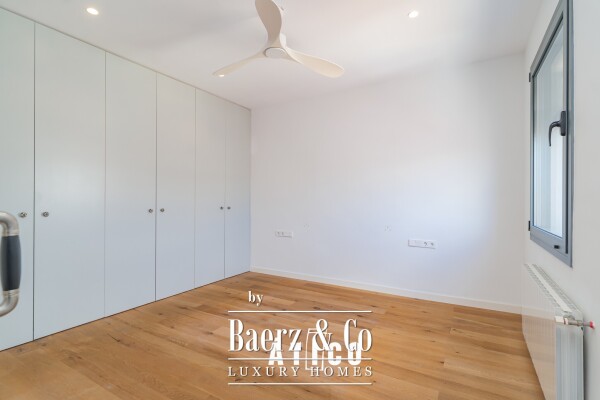 photo 31 Penthouse for sale in Ciutat Vella