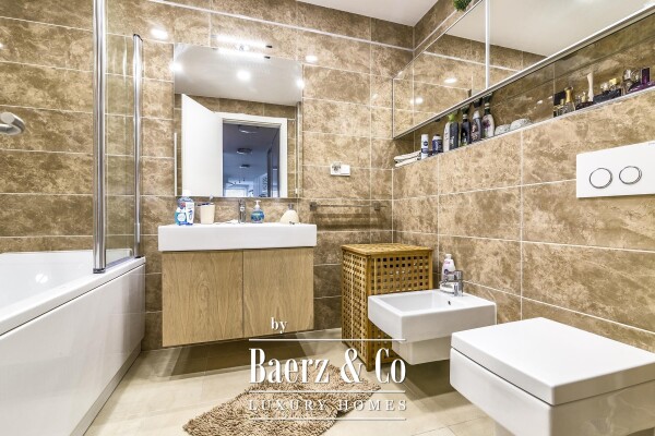 photo 6 Zagreb, Maksimir, beautiful three-bedroom apartment with 2 loggias and garage parking space 161.5 m²