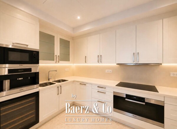 photo 8 Luxuroius Apartment in Tivat with a Sea View