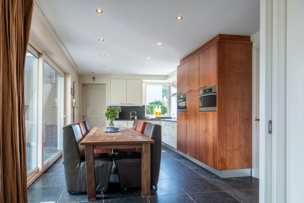 photo 12 St. Remigiusstraat 45
