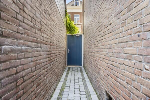 photo 46 Prins Hendrikstraat 18