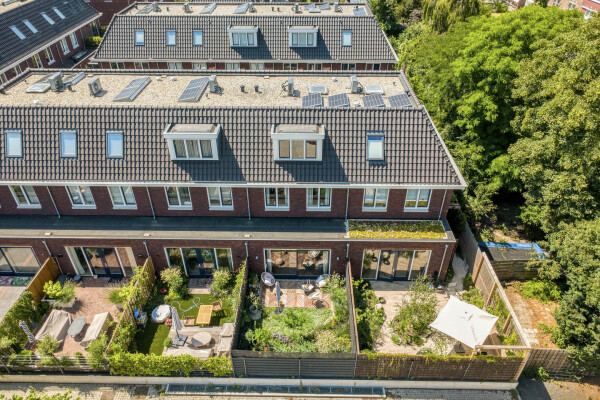 photo 37 Bloemistenhof 7