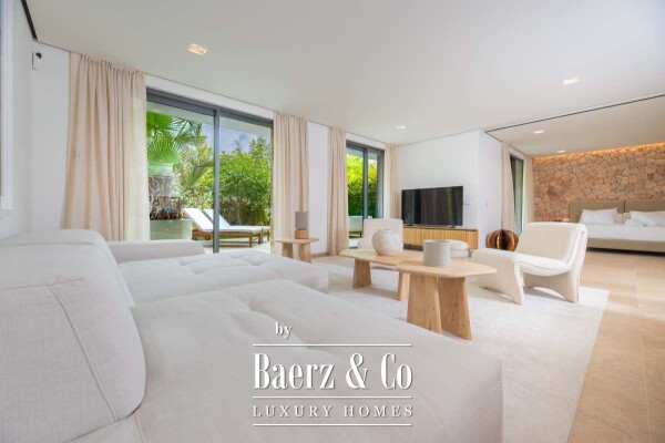 photo 4 Beautiful luxury home in Figueretas, Figueretas