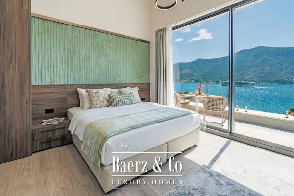 photo 15 Luxurious VIlla in Kotor with a Sea View and a Pool